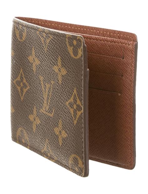 louis vuitton clemence wallet damier review|Louis Vuitton bifold wallet men.